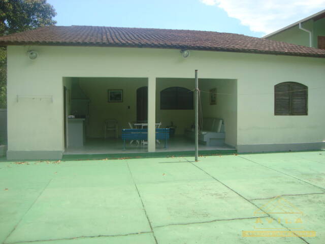 Casa, 3 quartos, 181 m² - Foto 2
