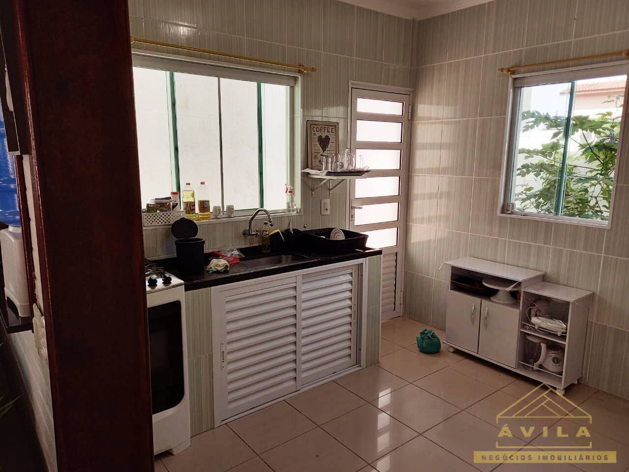 Casa, 3 quartos, 160 m² - Foto 2