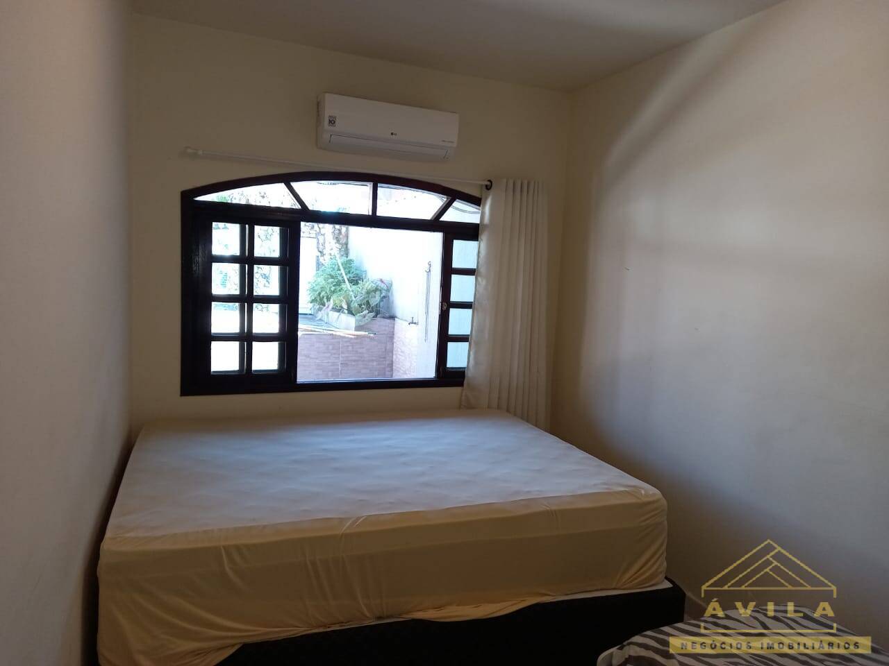 Casa, 4 quartos, 280 m² - Foto 6