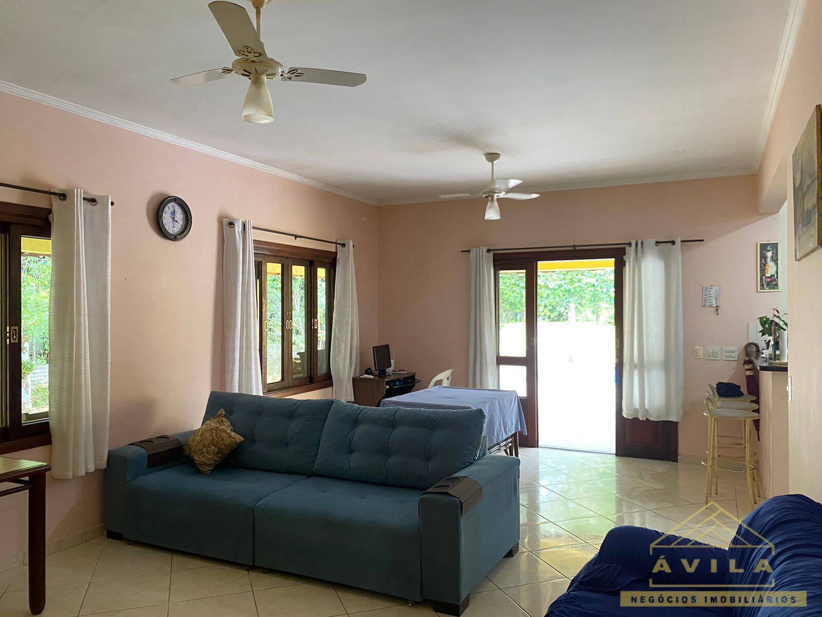 Casa, 3 quartos, 187 m² - Foto 2