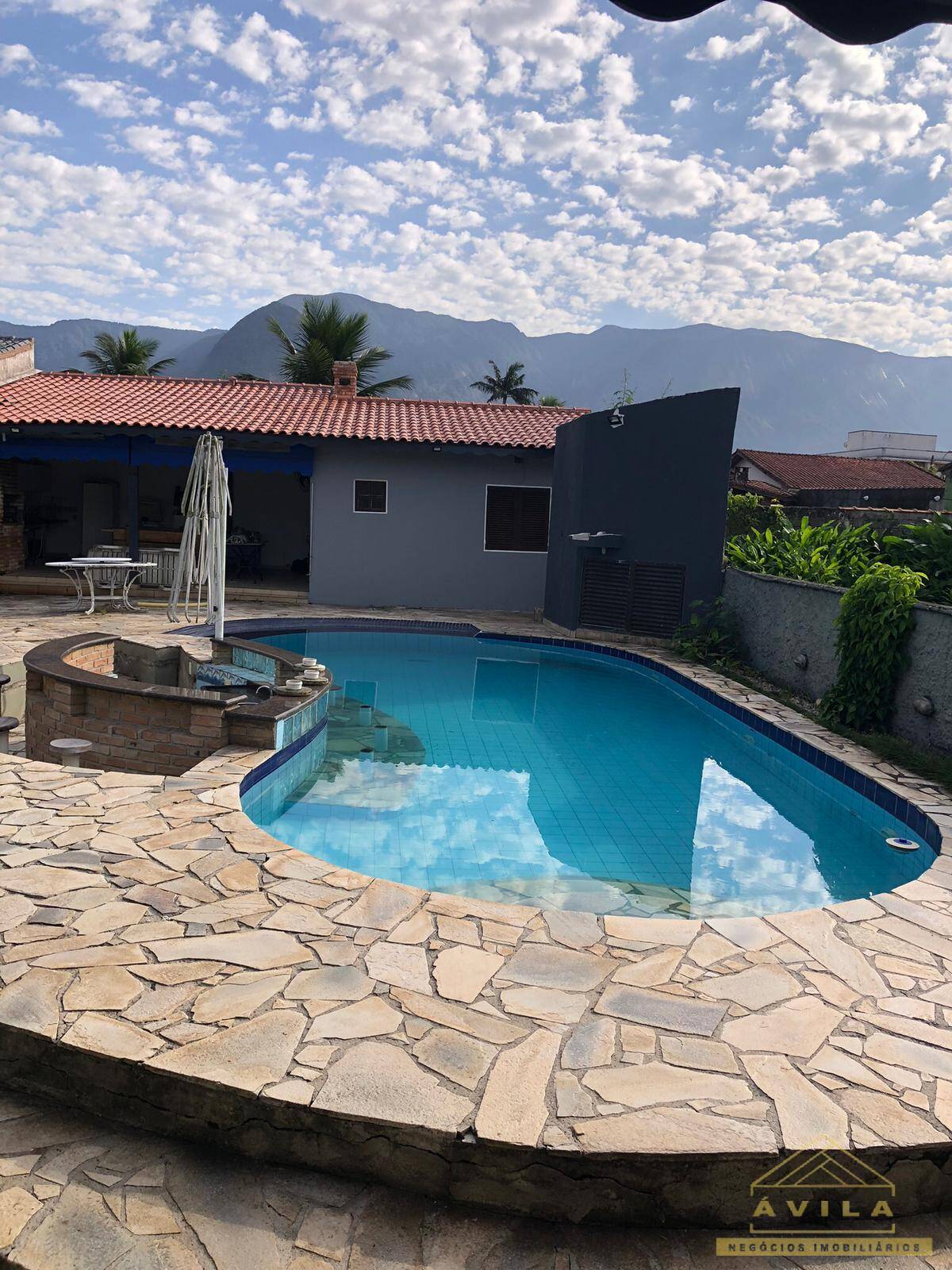 Casa, 4 quartos - Foto 1