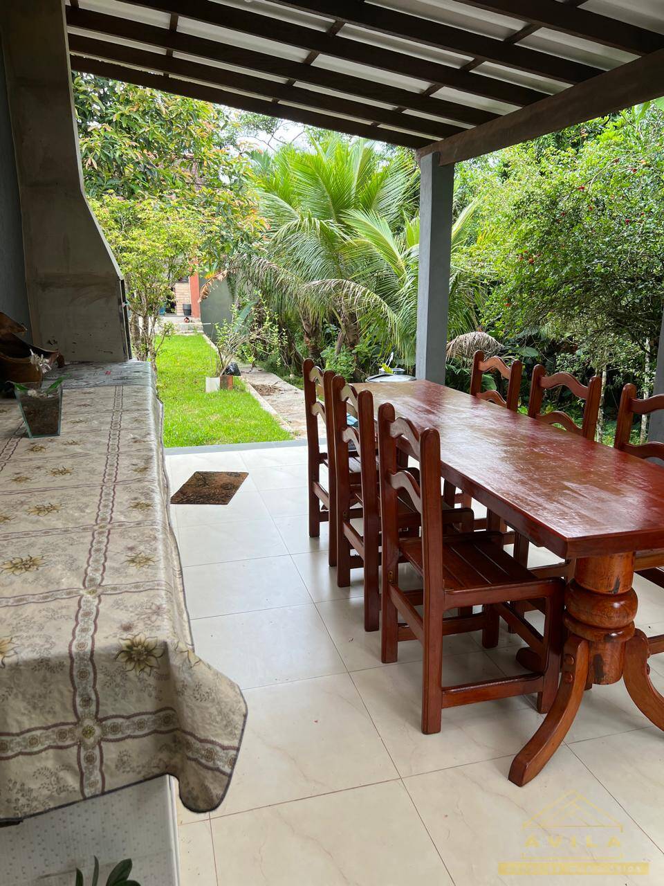 Casa, 4 quartos, 228 m² - Foto 2